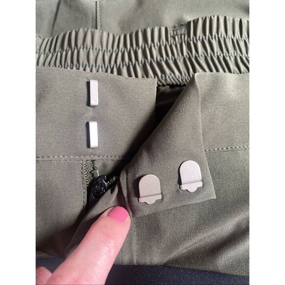 GapFit wide leg woman’s activewear pants - Picture 5 of 10